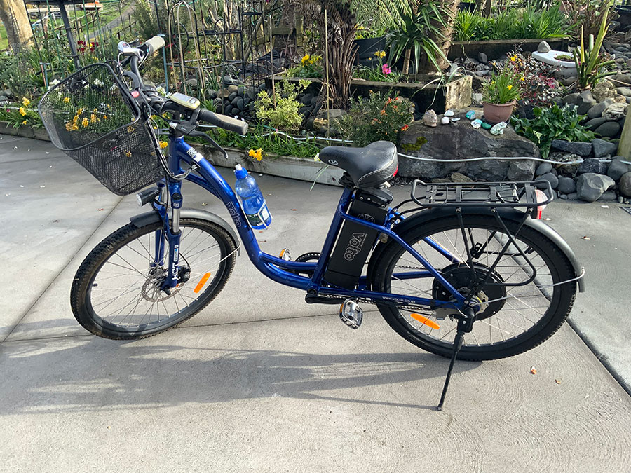 E-bike mountain bike hire