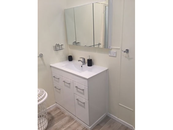 1-Bedroom Family Studio vanity